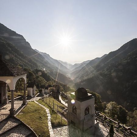 Palazzo Gamboni Swiss Historic Hotel Comologno المظهر الخارجي الصورة