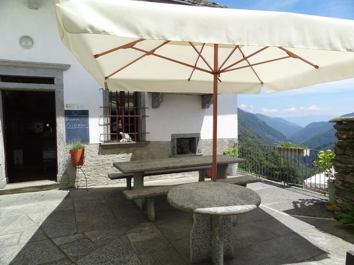 Palazzo Gamboni Swiss Historic Hotel Comologno المظهر الخارجي الصورة